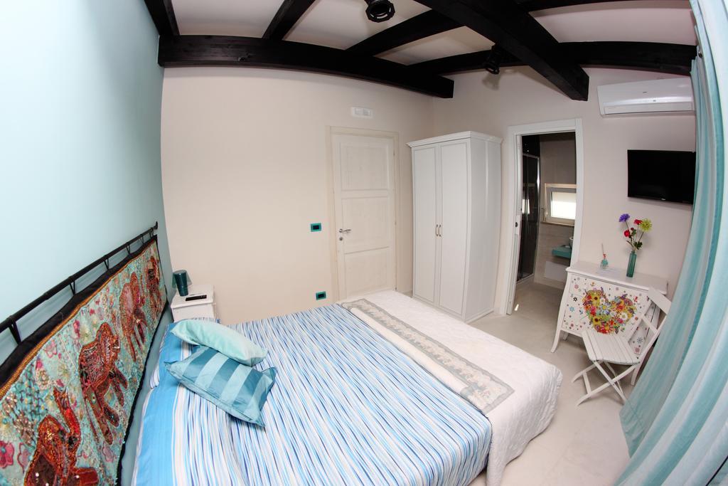 B&B I Fiori Del Mare Агрополи Екстериор снимка