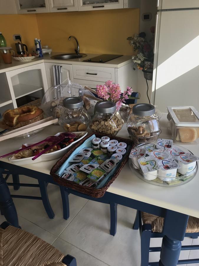 B&B I Fiori Del Mare Агрополи Екстериор снимка