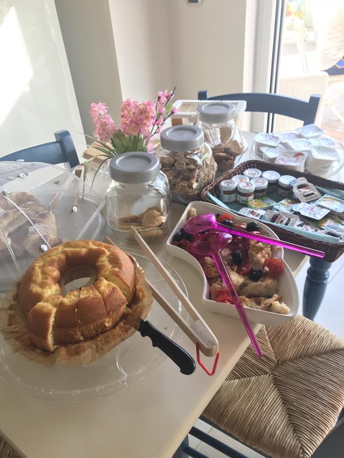 B&B I Fiori Del Mare Агрополи Екстериор снимка