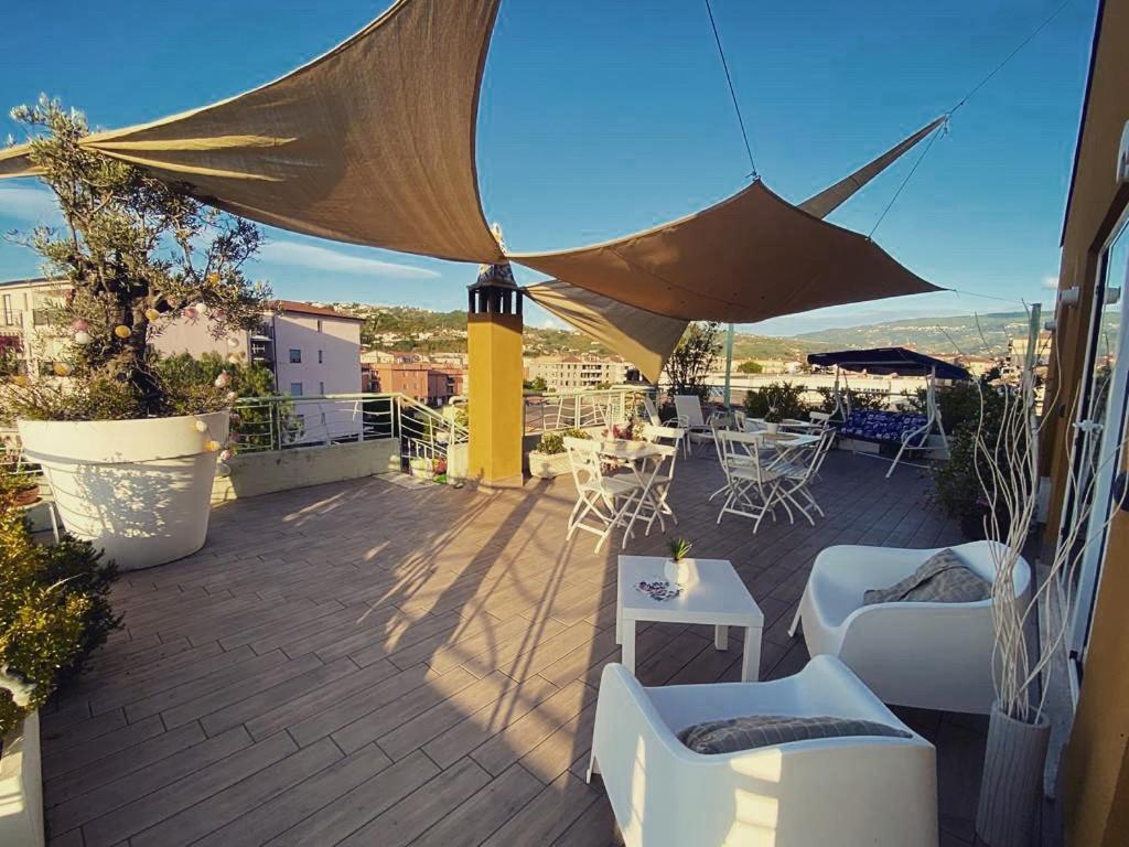 B&B I Fiori Del Mare Агрополи Екстериор снимка